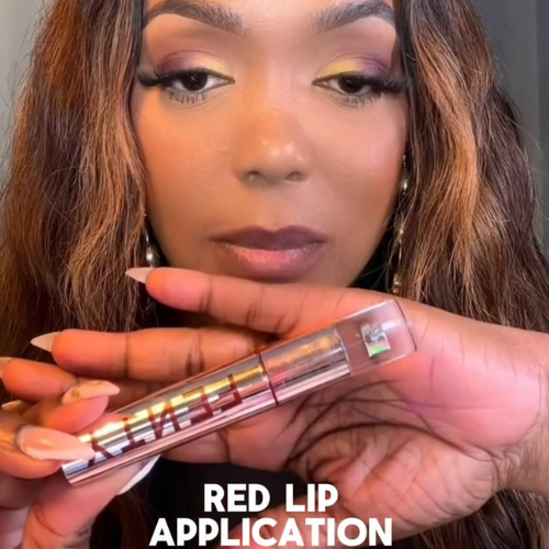 How To: Bold Red Lip With a Twist (Application)