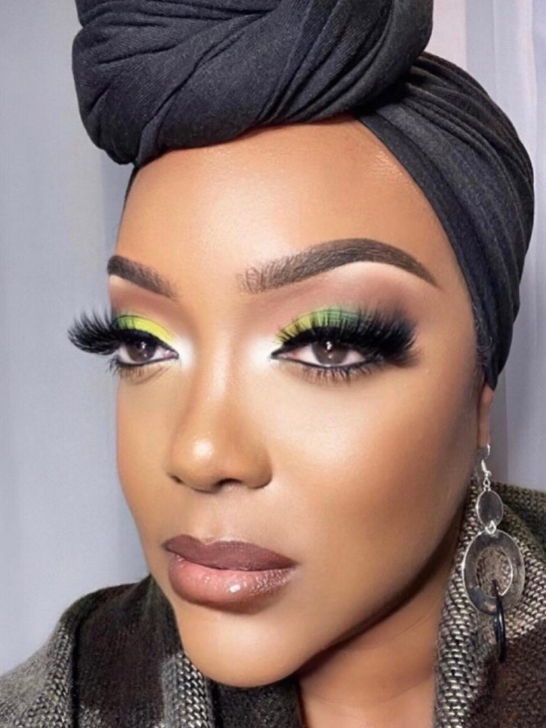 How To: Achieve aYellow Green Eyeshadow Look