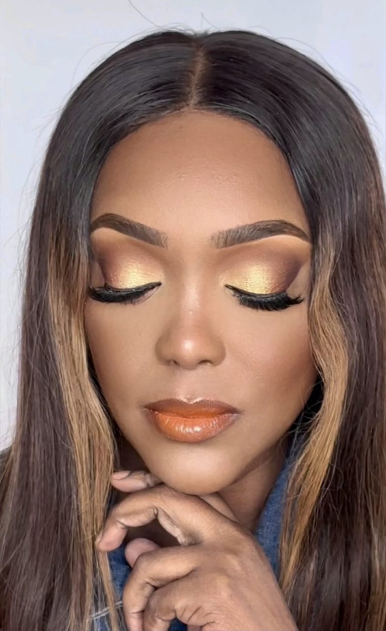 How To Apply: Pumpkin Spice Inspired Makeup Look